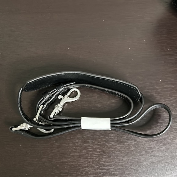 Aimee Kestenberg Mia Purse Velvet Expandable Crossbody Black - Picture 6 of 13